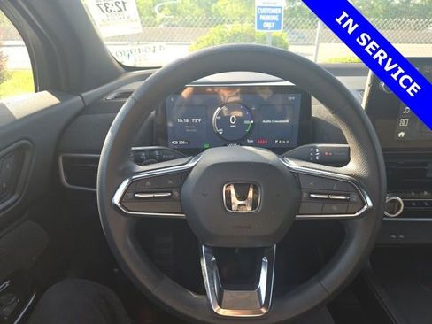 Used 2024 Honda Prologue EX image 6