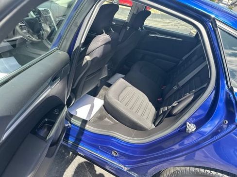 Used 2013 Ford Fusion SE FWD image 13