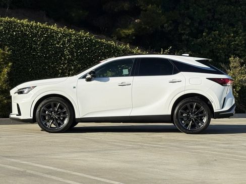 Certified 2025 Lexus RX 350 F Sport w/ Convenience Package FWD image 9