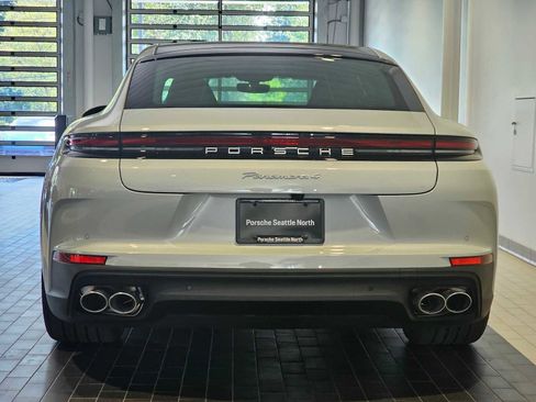 New 2025 Porsche Panamera 4 image 6