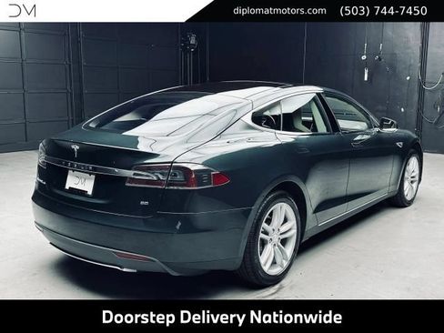 Used 2014 Tesla Model S 85 RWD image 7