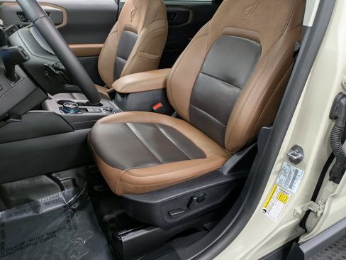 Used 2024 Ford Bronco Sport Badlands w/ Premium Package image 9