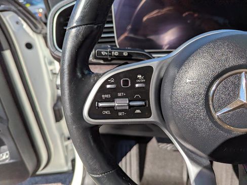 Used 2020 Mercedes-Benz GLS 450 4MATIC image 16