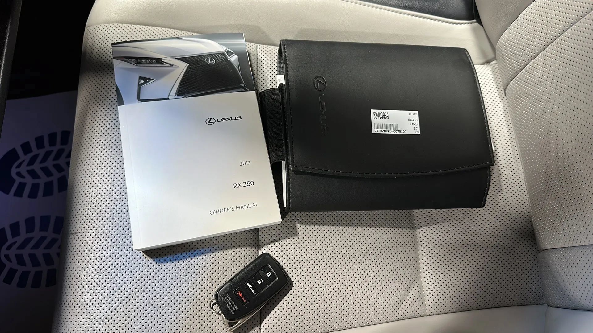 Used 2017 Lexus RX 350 AWD w/ Accessory Package image 29