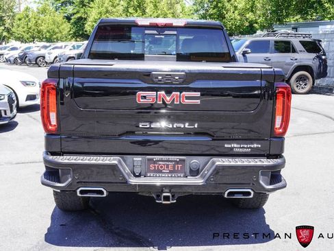 Used 2024 GMC Sierra 1500 Denali w/ Technology Package AWD/4WD image 24