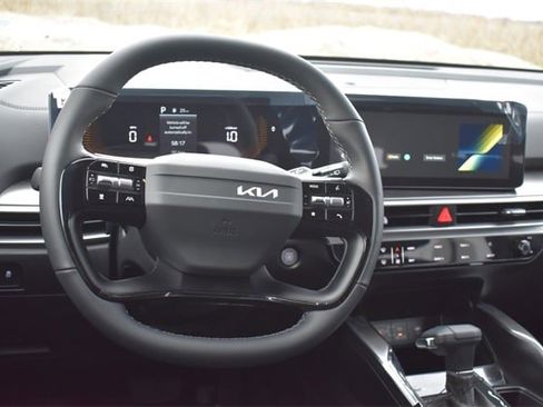 New 2026 Kia Sorento LX image 18