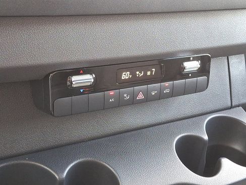 Used 2026 Mercedes-Benz Sprinter 2500 image 14