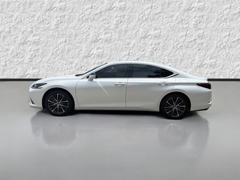 Used 2025 Lexus ES 350 w/ Premium Package FWD image 6