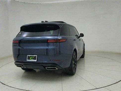 Used 2025 Land Rover Range Rover Sport Dynamic SE image 70