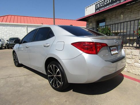Used 2017 Toyota Corolla XSE w/ Protection Package FWD image 3