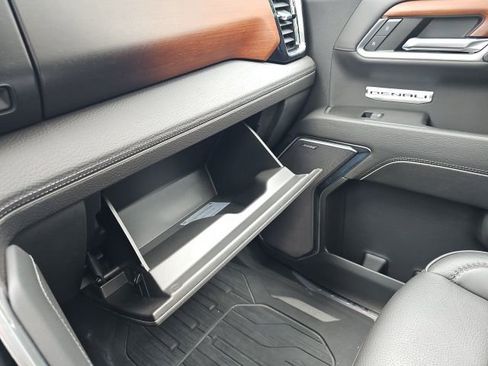 Used 2023 GMC Sierra 1500 Denali w/ Denali Reserve Package image 50