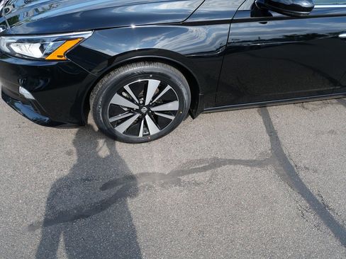 Used 2021 Nissan Altima 2.5 SL AWD/4WD image 32