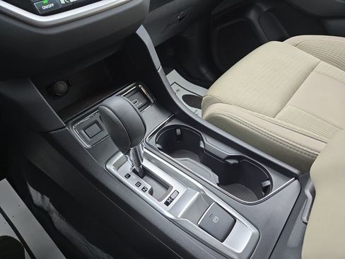 Used 2025 Subaru Ascent Premium w/ Premium Package image 26