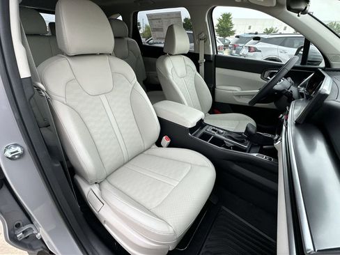 New 2025 Kia Sorento S w/ Panoramic Sunroof Package image 28