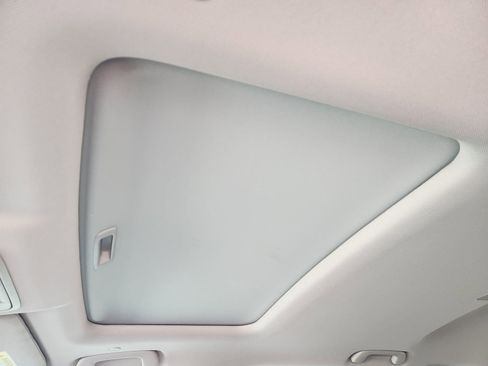 Used 2023 Honda CR-V EX-L image 30