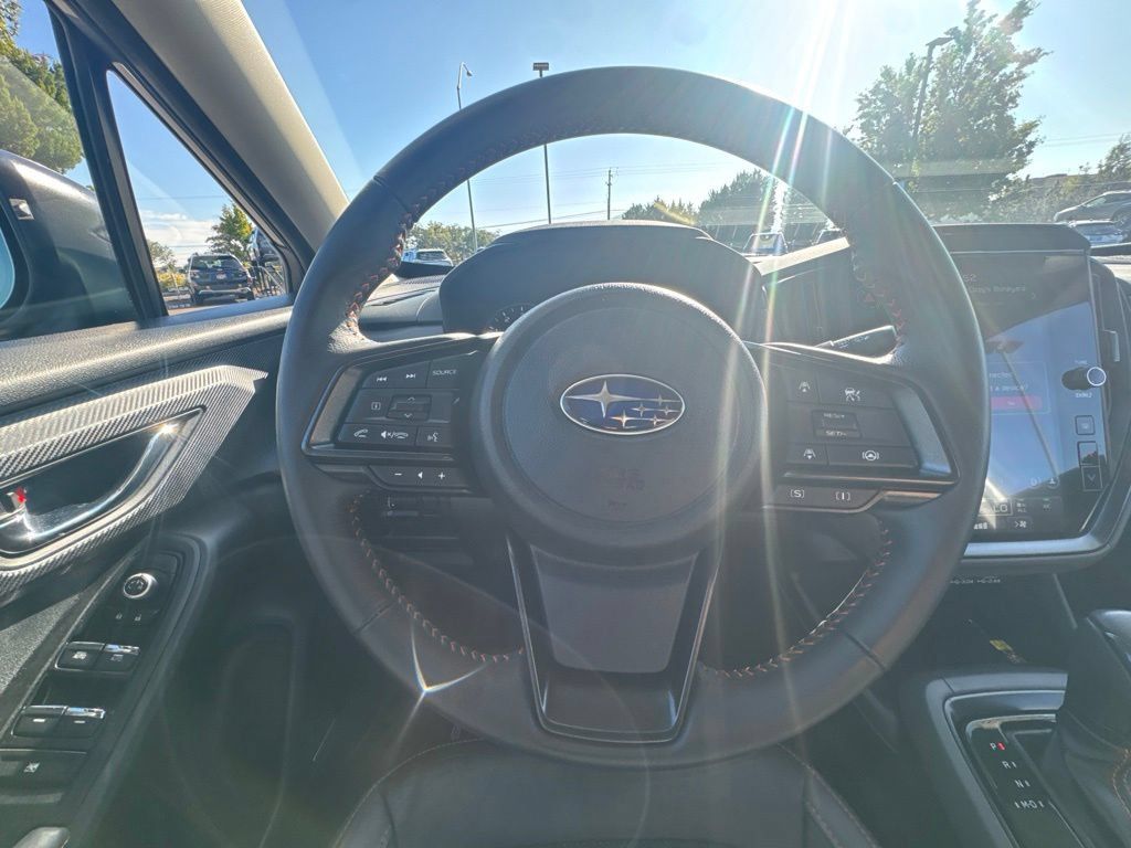 Used 2025 Subaru Crosstrek 2.5i Limited w/ Crosstrek Mirror Package AWD/4WD image 21