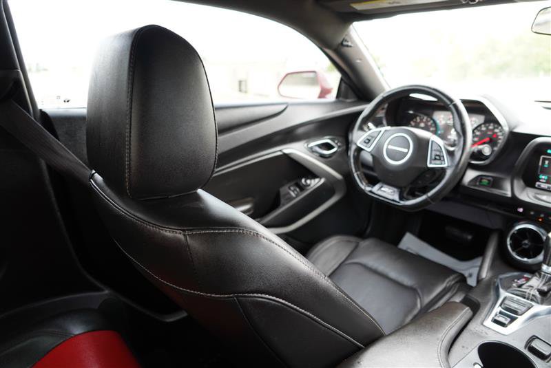 Used 2016 Chevrolet Camaro SS RWD image 47