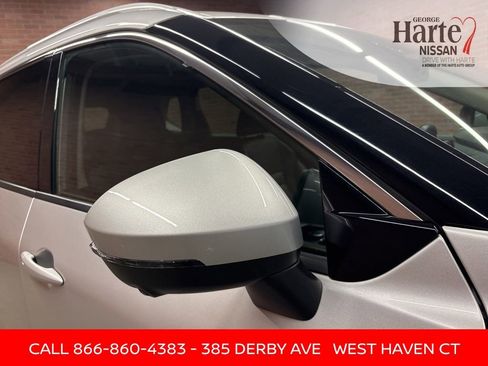 Certified 2022 Nissan Rogue SL image 55