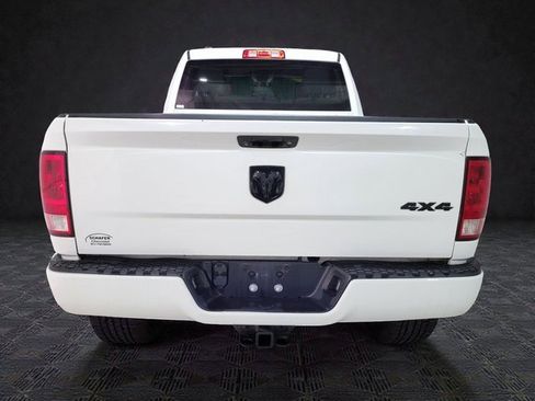 Used 2018 RAM 1500 Express w/ Express Value Package image 17