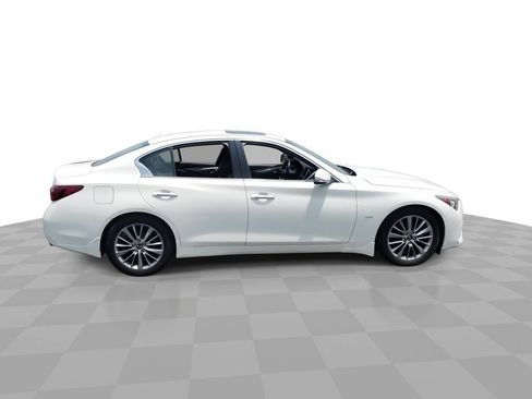 Used 2020 INFINITI Q50 Luxe RWD image 9