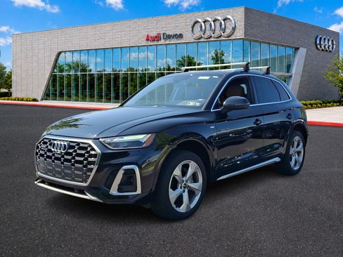 Used 2023 Audi Q5 2.0T Premium Plus w/ Premium Plus Package AWD/4WD image 3