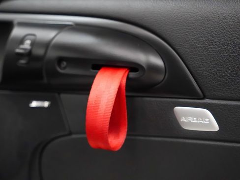 Used 2012 Porsche Cayman R image 17