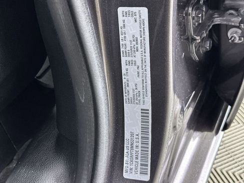 Used 2021 RAM 1500 Big Horn AWD/4WD image 35