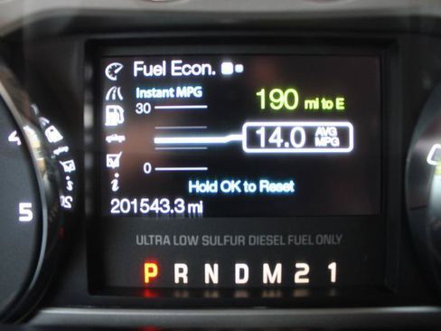 Used 2015 Ford F250 Lariat w/ Lariat Ultimate Package AWD/4WD image 34