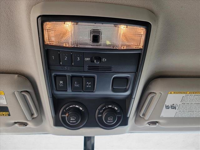 Used 2019 Toyota 4Runner TRD Off-Road Premium AWD/4WD image 16