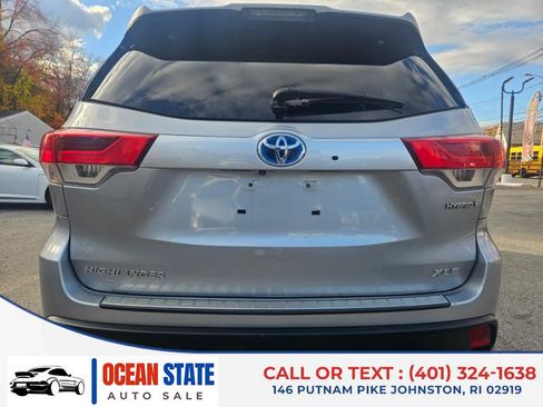 Used 2017 Toyota Highlander XLE image 4