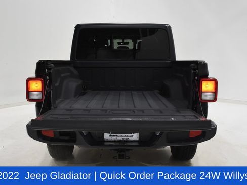 Used 2022 Jeep Gladiator Sport AWD/4WD image 6