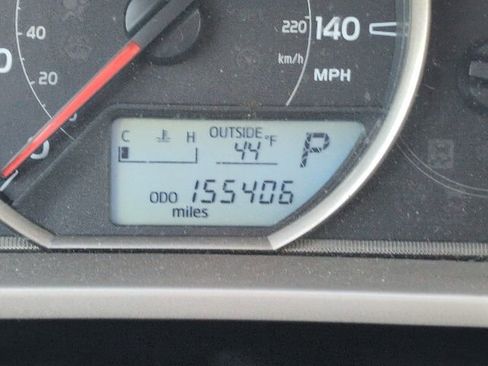 Used 2014 Toyota RAV4 XLE image 19