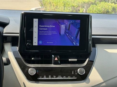 Certified 2025 Toyota Corolla LE FWD image 15