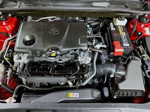 Used 2021 Toyota Camry SE FWD image 31