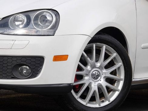 Used 2007 Volkswagen GTI 4-Door FWD image 9