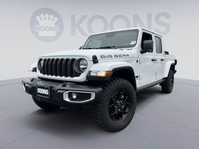 Used 2025 Jeep Gladiator Sport