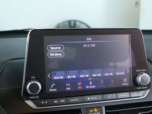 Used 2021 Nissan Altima 2.5 SR FWD image 19