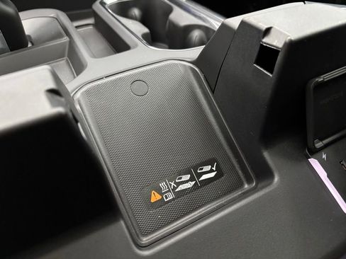 New 2026 GMC Sierra 1500 Elevation w/ Elevation Premium Package image 30