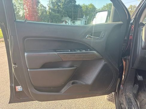 Used 2019 GMC Canyon All Terrain w/ Trailering Package AWD/4WD image 10