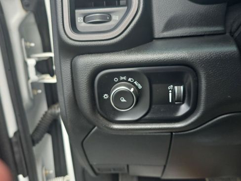 Used 2022 RAM 2500 Tradesman AWD/4WD image 14