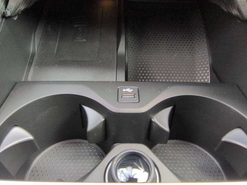 Used 2026 BMW X6 xDrive40i w/ Premium Package AWD/4WD image 34
