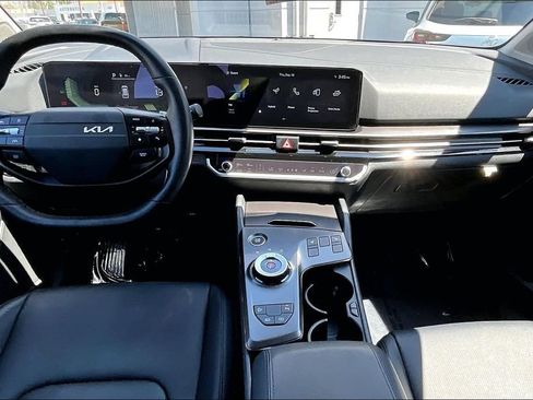Used 2026 Kia Sportage EX w/ EX Panoramic Sunroof Package AWD/4WD image 13