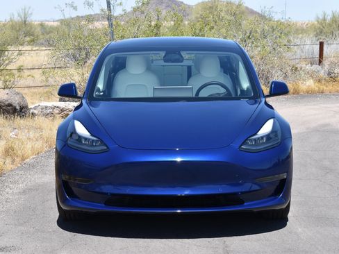 Used 2023 Tesla Model 3 Long Range AWD/4WD image 2