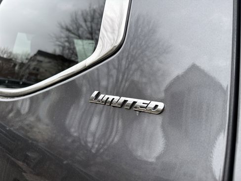 New 2026 Toyota Tundra Limited AWD/4WD image 8