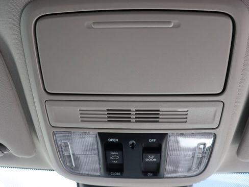 Used 2026 Honda Odyssey EX-L image 26