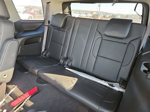 Used 2018 Chevrolet Tahoe Premier image 15