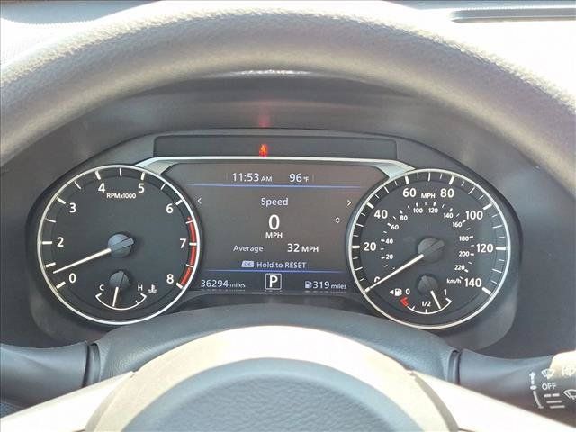 Used 2025 Nissan Altima 2.5 SV FWD image 10