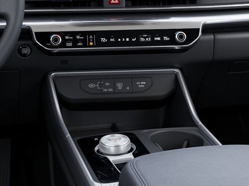 New 2026 Kia Carnival SX FWD image 23