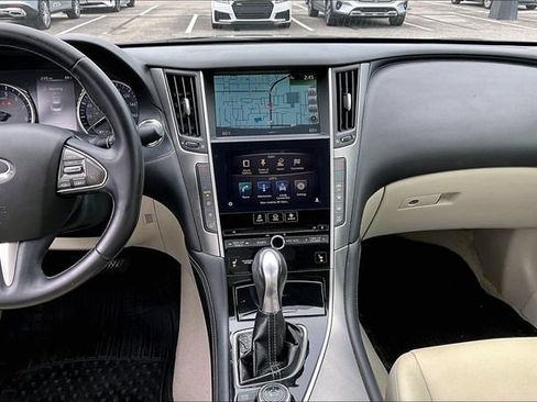 Used 2014 INFINITI Q50 Premium w/ Navigation Package RWD image 9