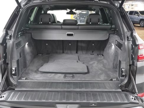 Used 2023 BMW X5 xDrive40i w/ Premium Package AWD/4WD image 31
